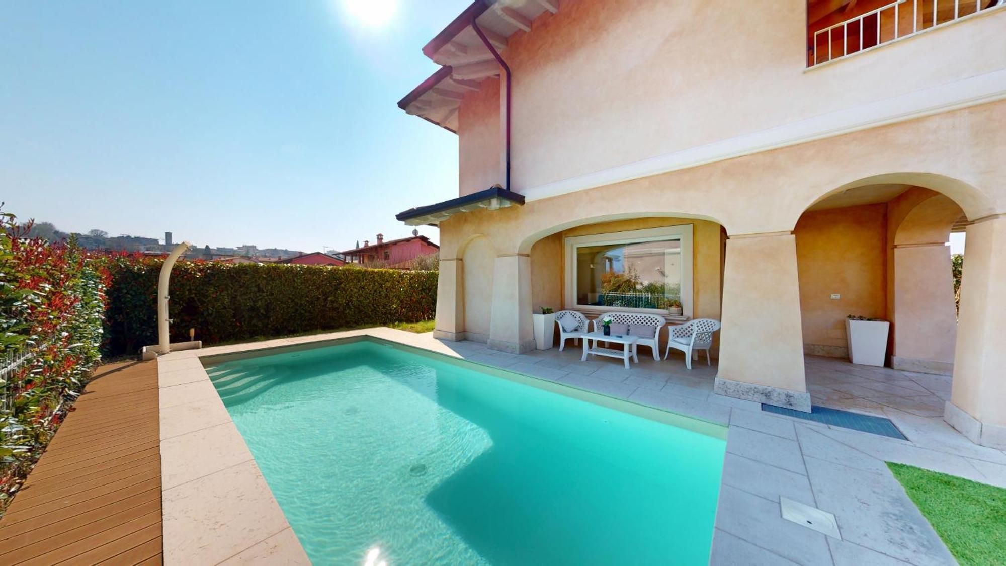 Villa Dolcevita By Bookinggardalake Manerba del Garda Exterior photo