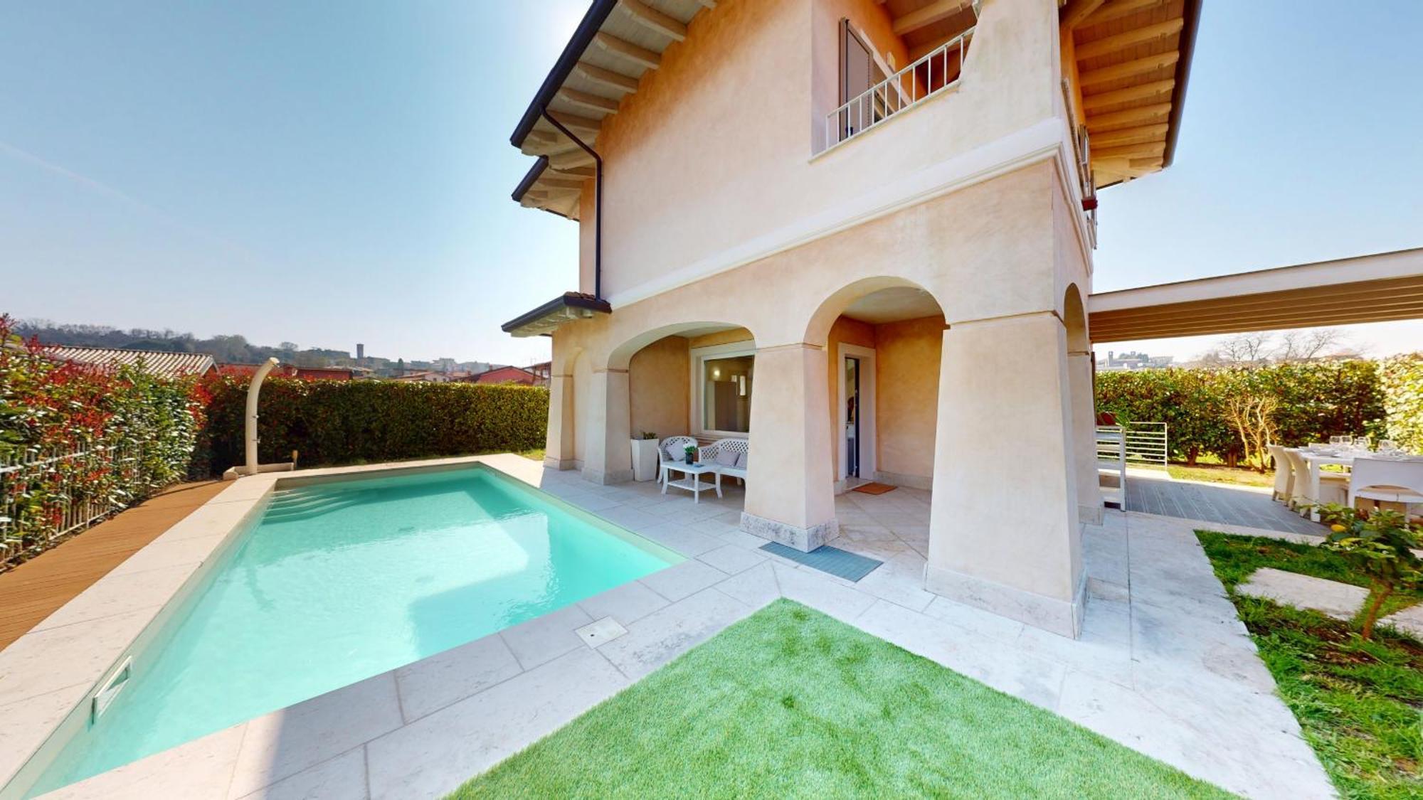 Villa Dolcevita By Bookinggardalake Manerba del Garda Exterior photo